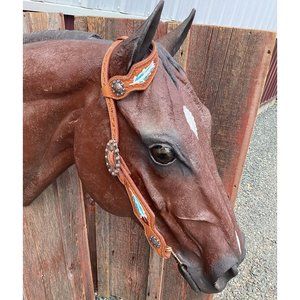 NEW Light Oil Single Ear Headstall with Tooled Feathers FOR HORSE